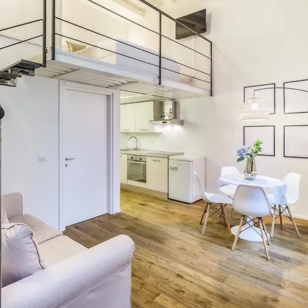 Gift House Apartment Milan Exterior photo